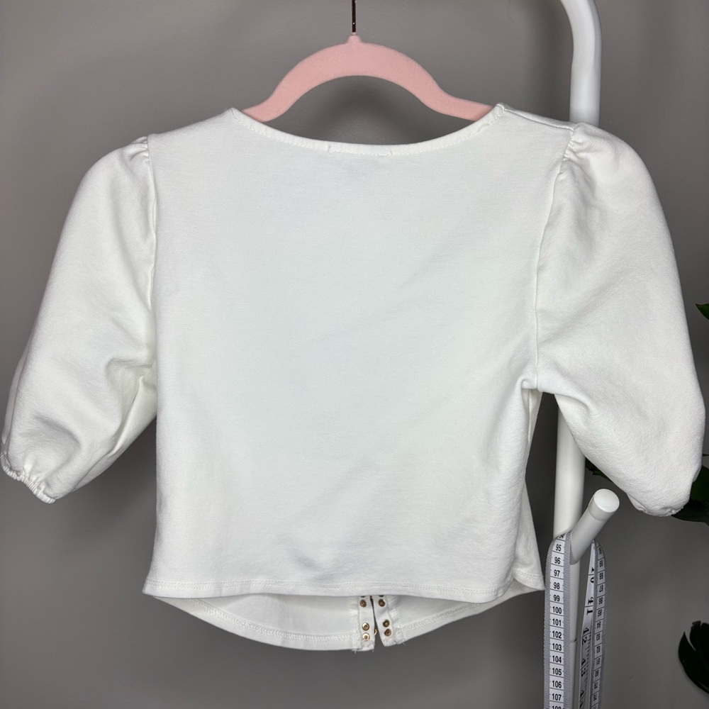 2/15$ ๐ Fashion Nova White Puff Sleeve Fitted Blouse - Picture 6 of 7